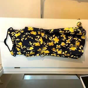 Alyx Woman navy blue printed size 20W dress. 97% polyester, 3% spandex